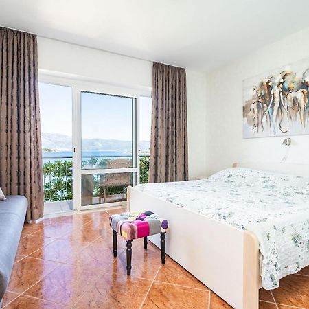 Apartments Nikolina Lumbarda Habitación foto
